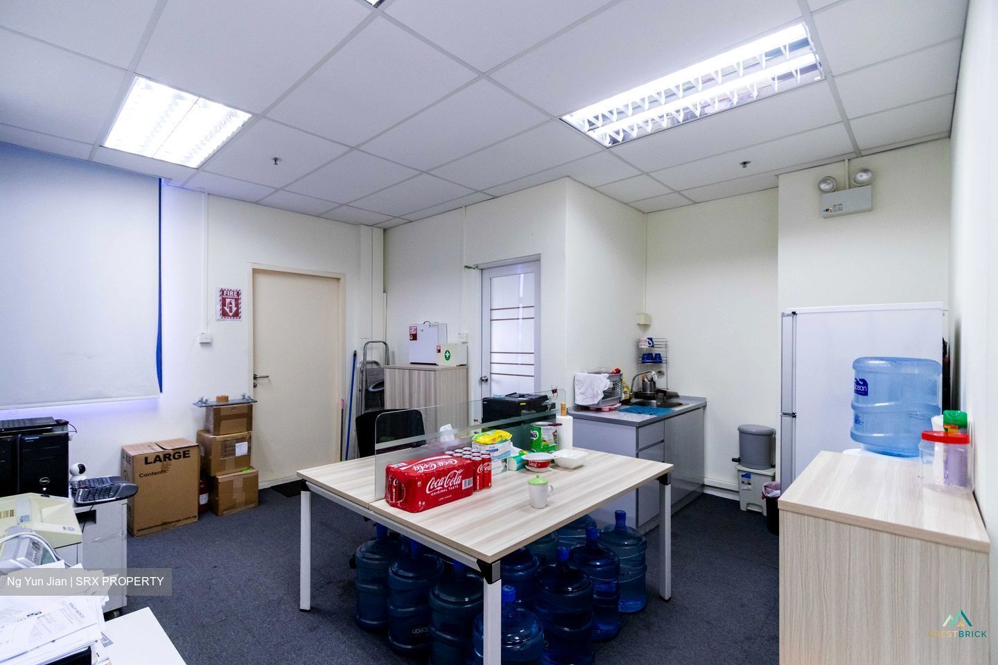 Tradehub 21 (D22), Office #419748911